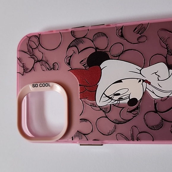 Brand new Apple IPhone 15 Pro Max Disney Minnie Mouse Silicone Phone case - Picture 2 of 6